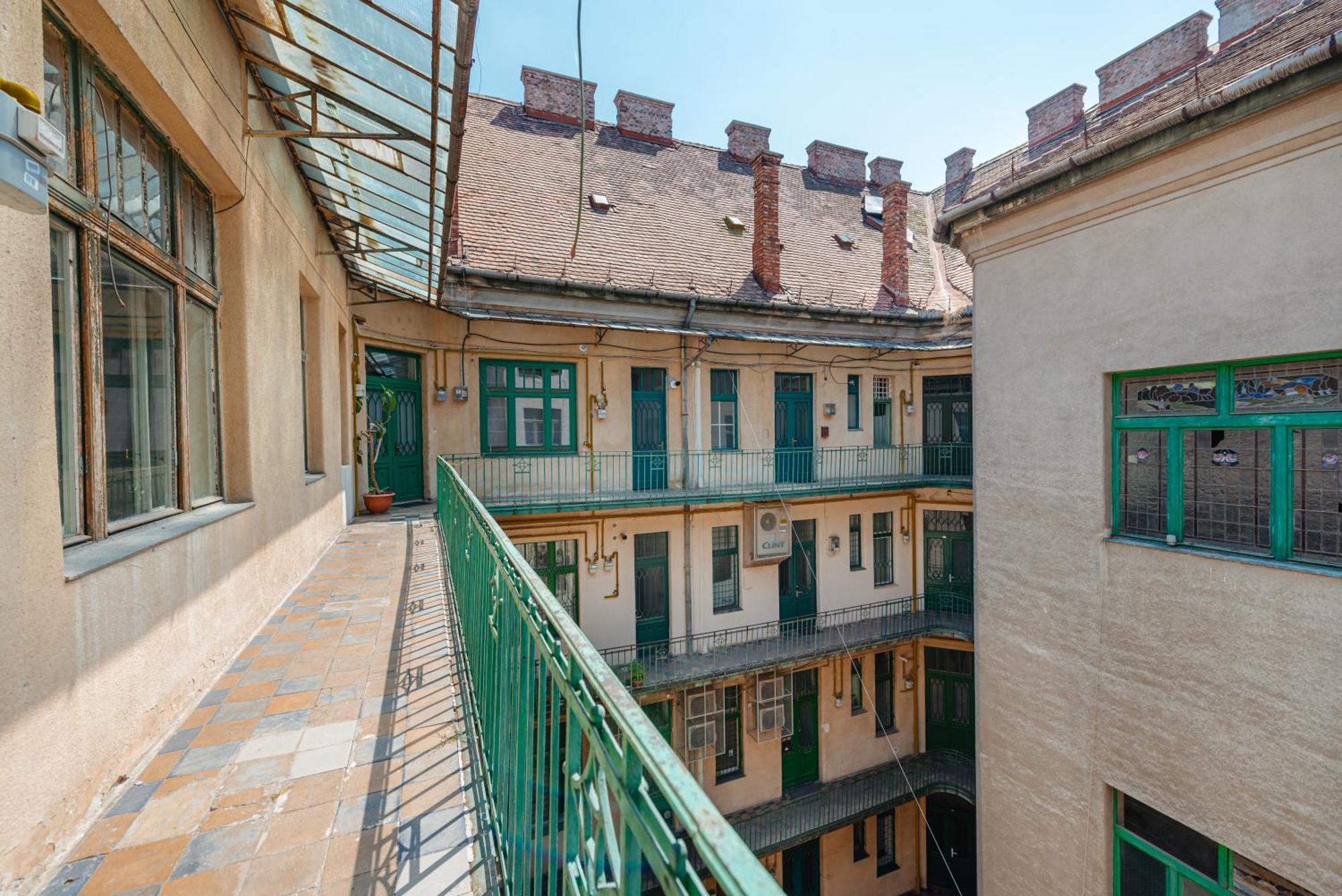 Old Town Square Apartments Cluj Exterior photo