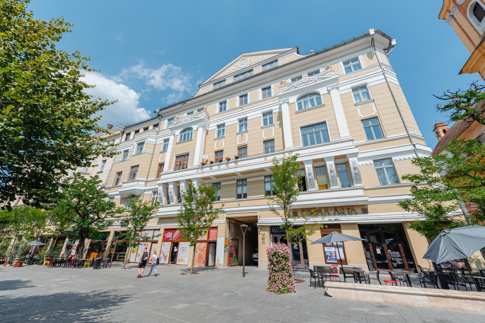 Old Town Square Apartments Cluj Exterior photo